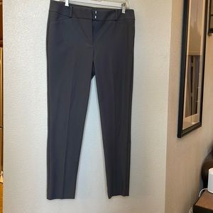 New with Tag Loft Size 6 Gray Julie skinny pants